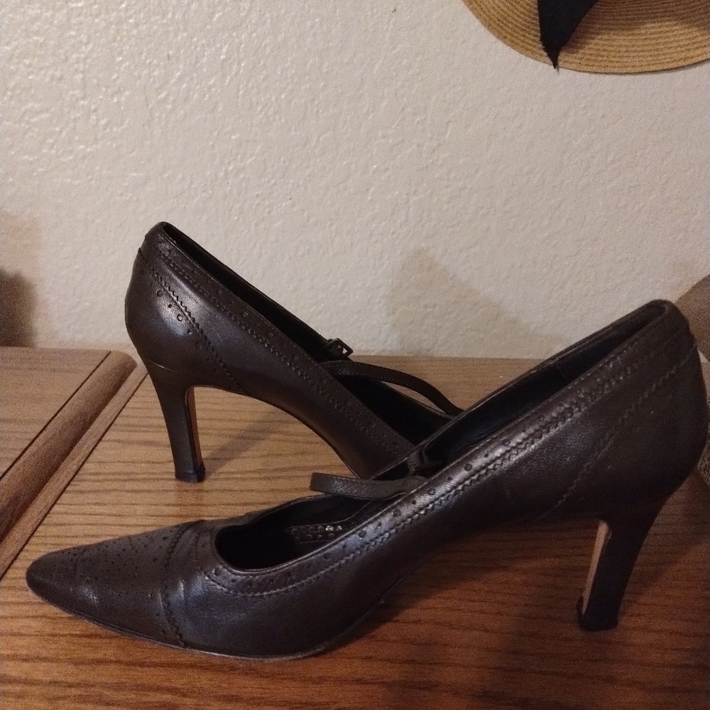 Brooks Brothers brown high heel strap pumps.